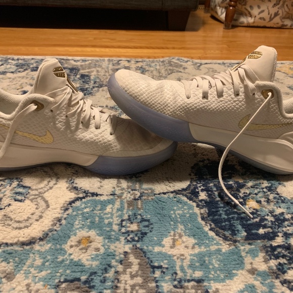 Nike Kobe mamba focus metallic gold - Picture 2 of 6